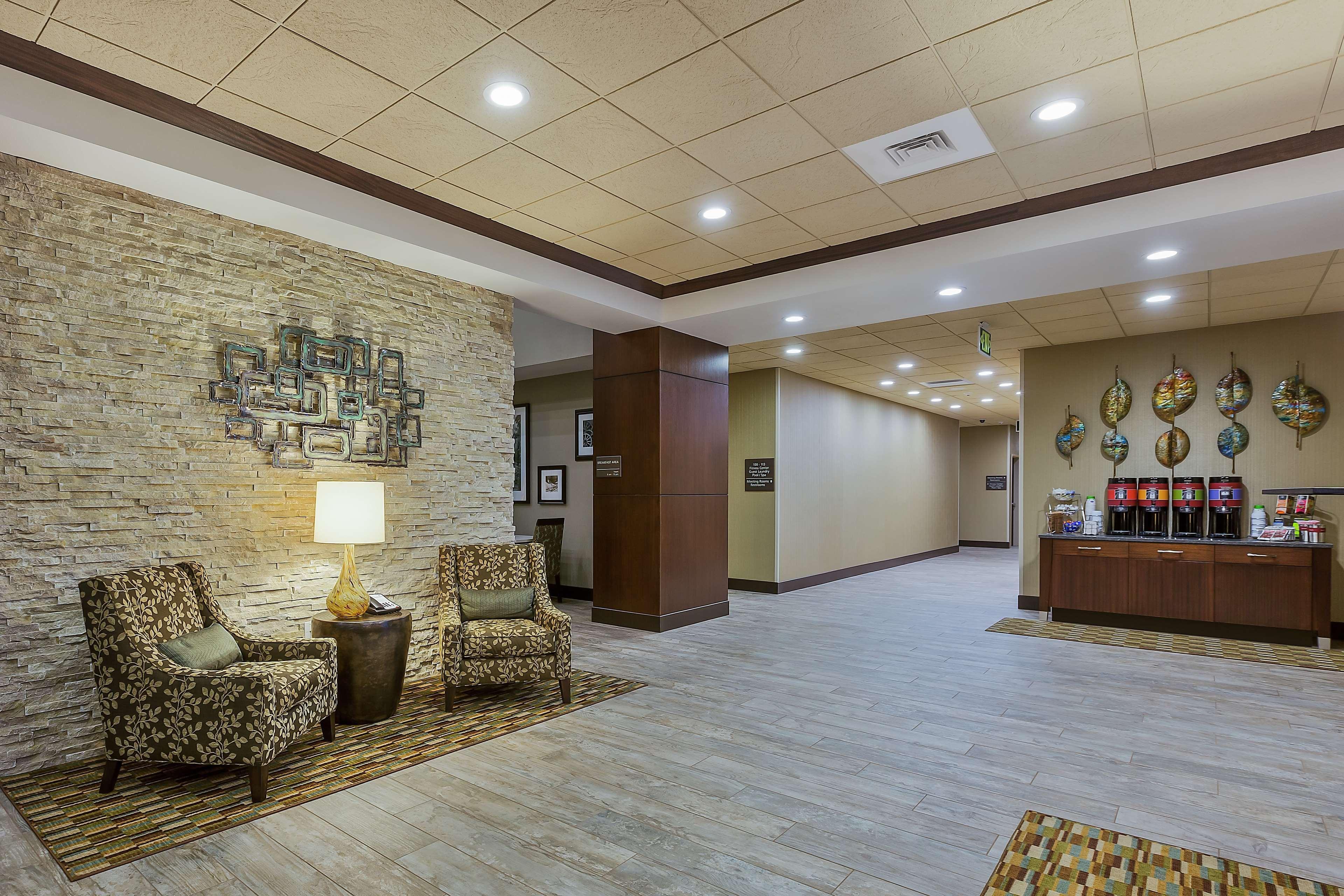 Hampton Inn & Suites Бенд Екстер'єр фото