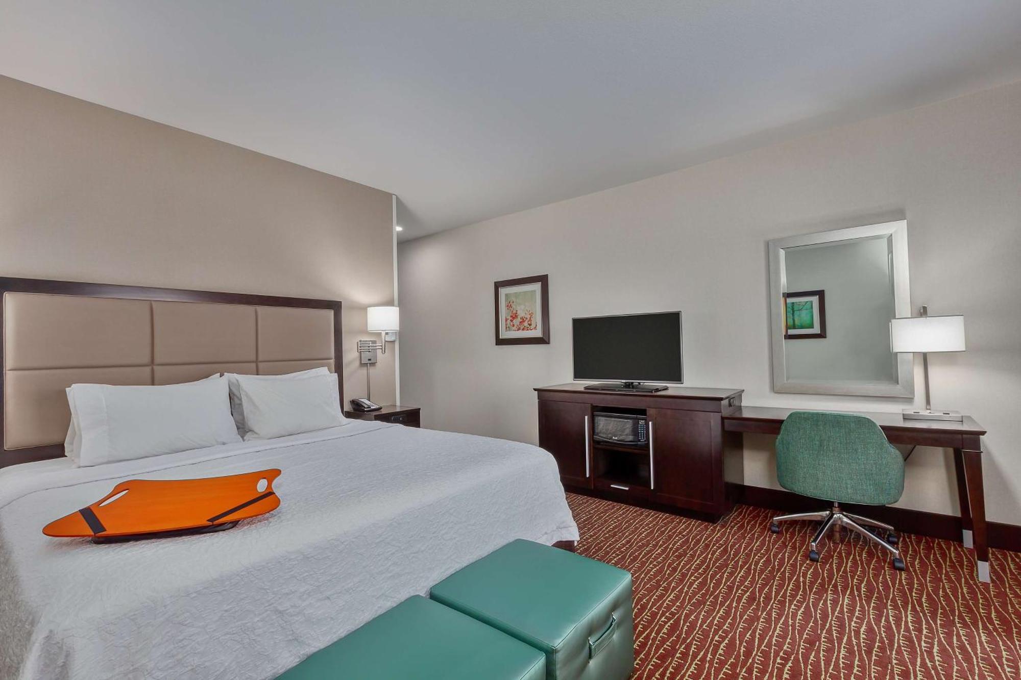 Hampton Inn & Suites Бенд Екстер'єр фото