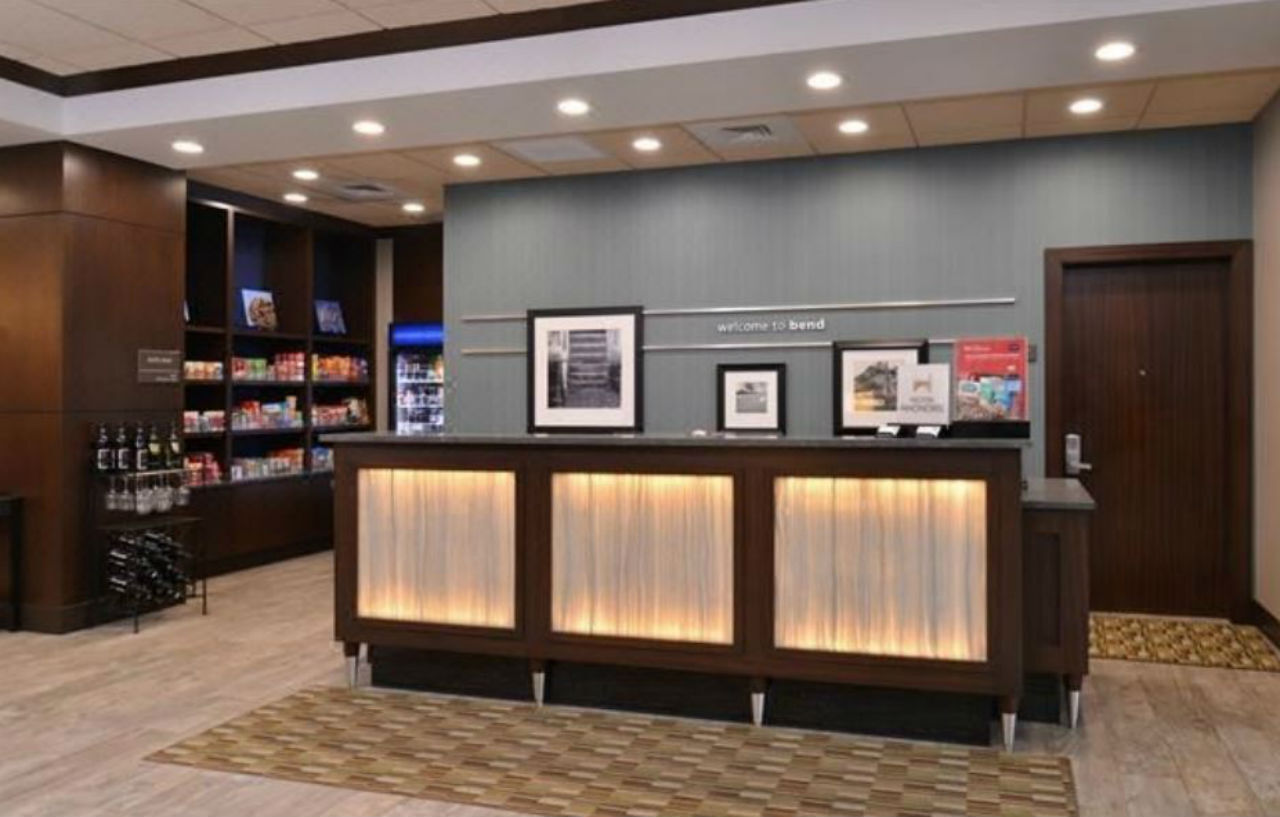 Hampton Inn & Suites Бенд Екстер'єр фото